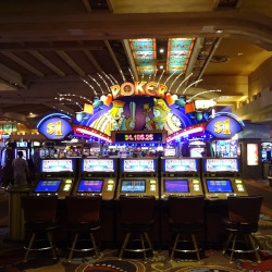 Las Vegas Gaming Firms to Benefit from Business Travel Recovery