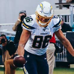 Hunter Henry Gets Chargers Franchise Tag
