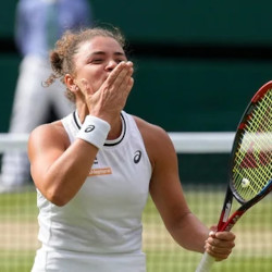 Jasmine Paolini vs Barbora Krejcikova in Wimbledon Women’s Final