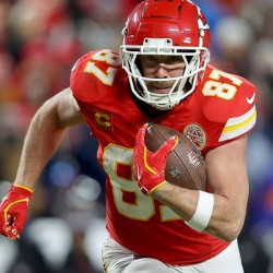 Mahomes and Kelce Teamed Up to Help Chiefs Qualify for AFC Title Game